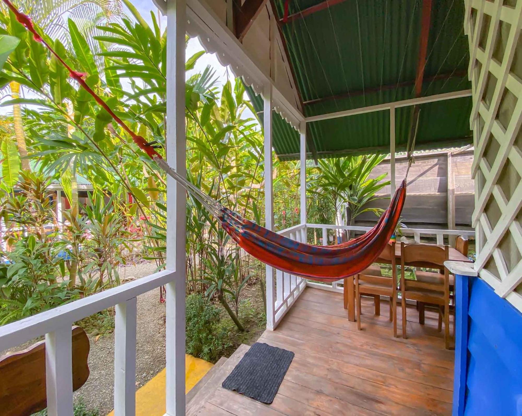 Hotel Casitas Mar Y Luz Puerto Viejo de Talamanca الغرفة الصورة